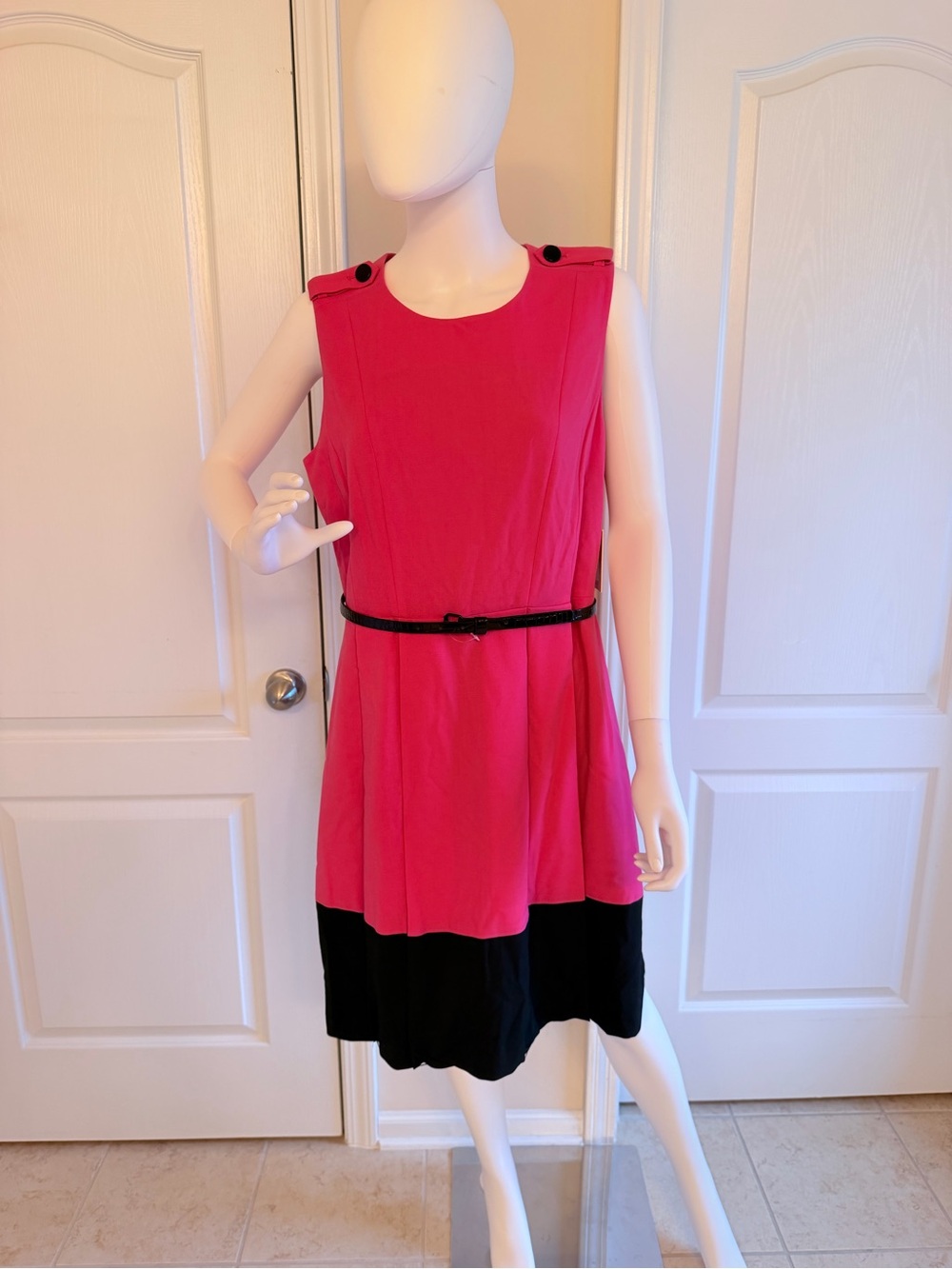 NEW Calvin Klein Hot Pink & Black Hem FuchsiaSleeveless Cocktail Dress w/Belt 12